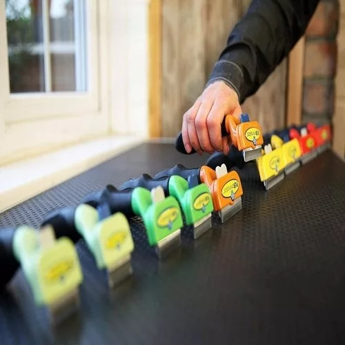 36090__21040617514771_3-cepillo-fuminator-para-perros-peque-pelo-corto